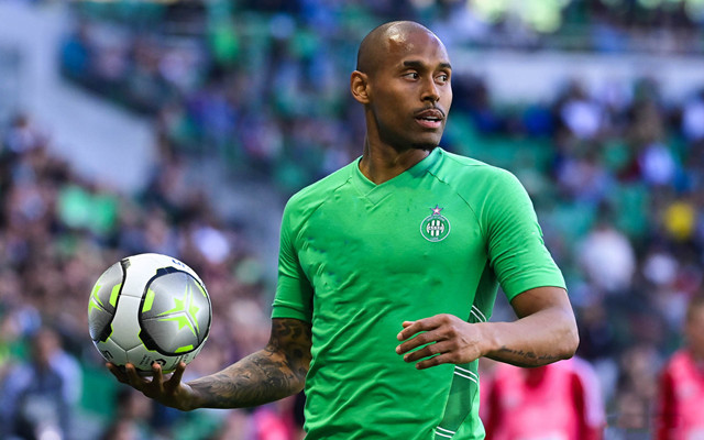 关于今晚体能课后，克里夫兰骑士主帅复盘备战法甲，压力陡增，轮换策略成焦点的信息