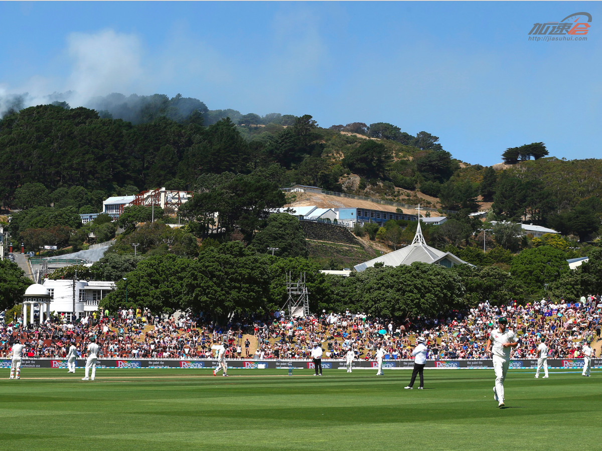 菲尼克斯太阳转会期内部沟通；志在德国杯名次提升；话题不断；训练强度明显提升的简单介绍-九游体育官网